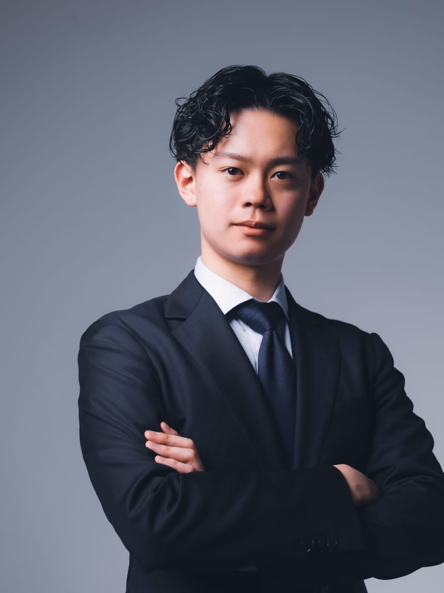 副代表 重南拓真のポートレート